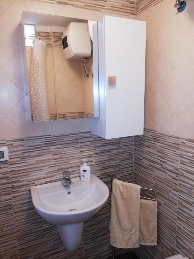 Appartamento Centralissimo Zona Terme مارغريتا دي سافويا المظهر الخارجي الصورة